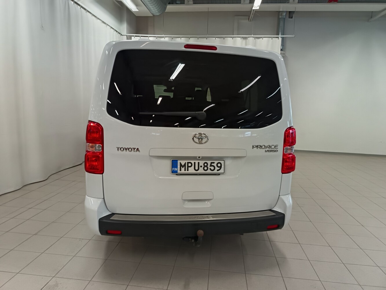 Toyota Proace Verso vaihtoauto