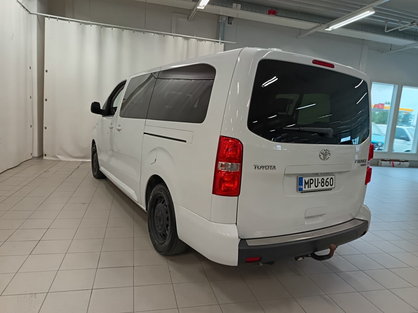 Toyota Proace Verso vaihtoauto