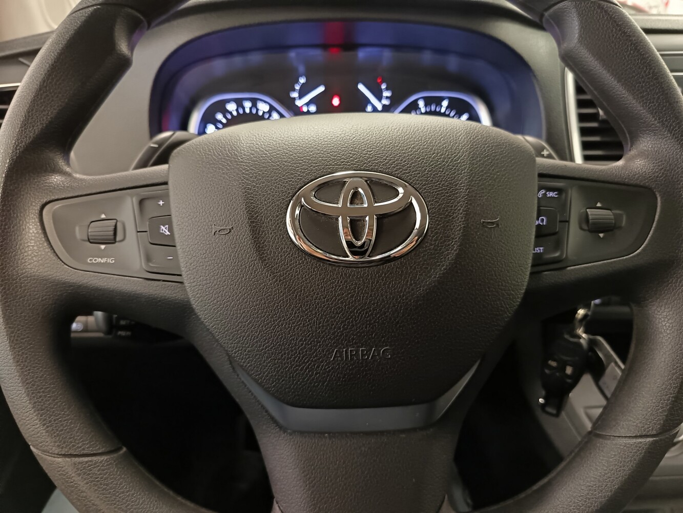 Toyota Proace Verso vaihtoauto