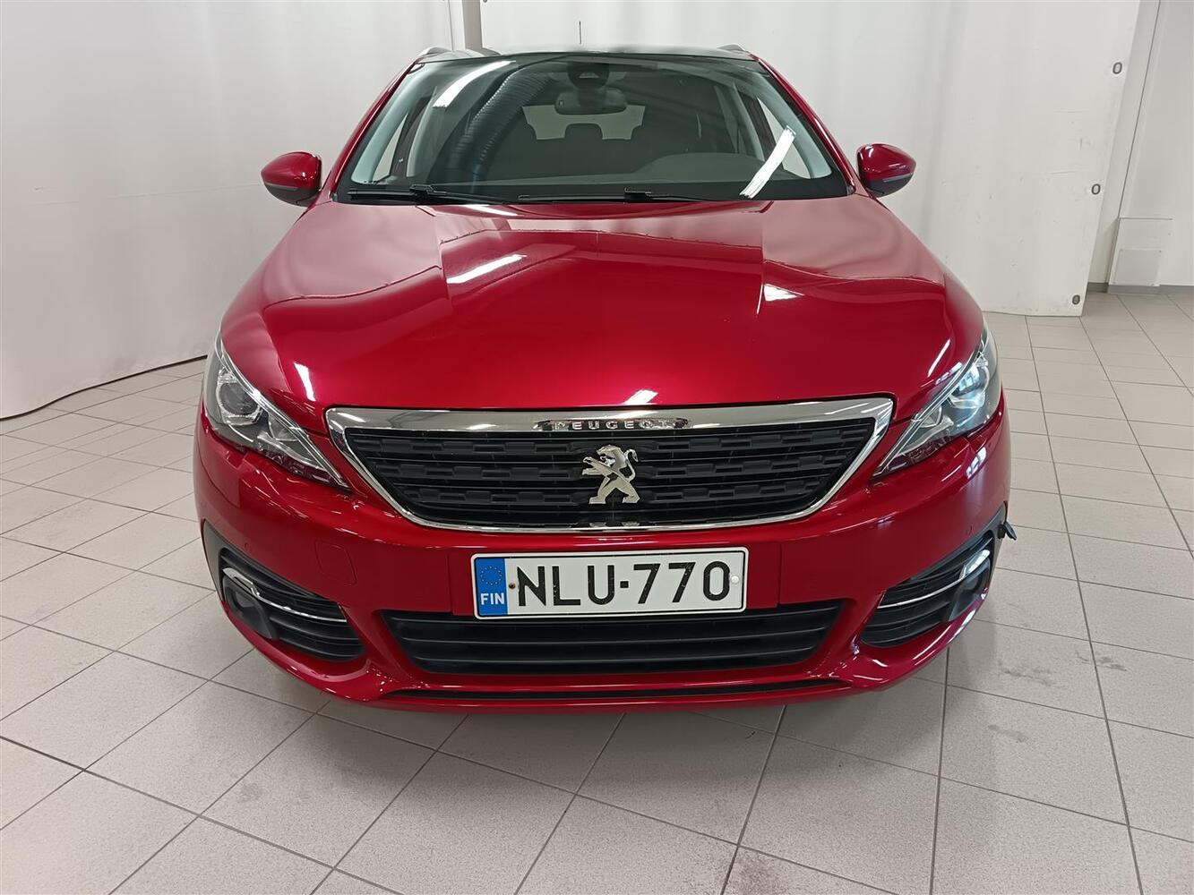 Peugeot 308 vaihtoauto