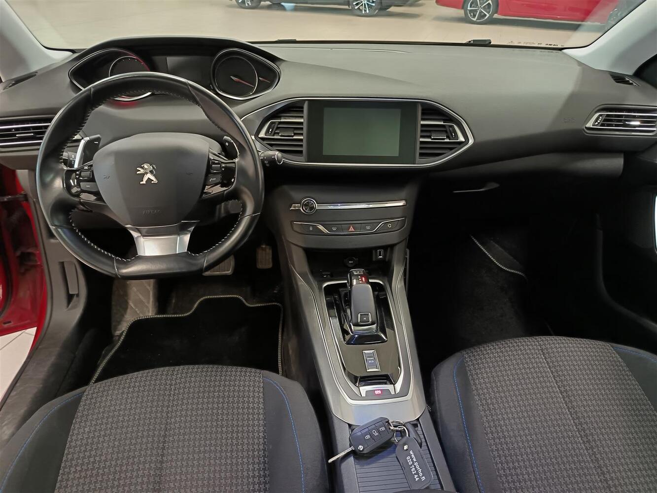 Peugeot 308 vaihtoauto