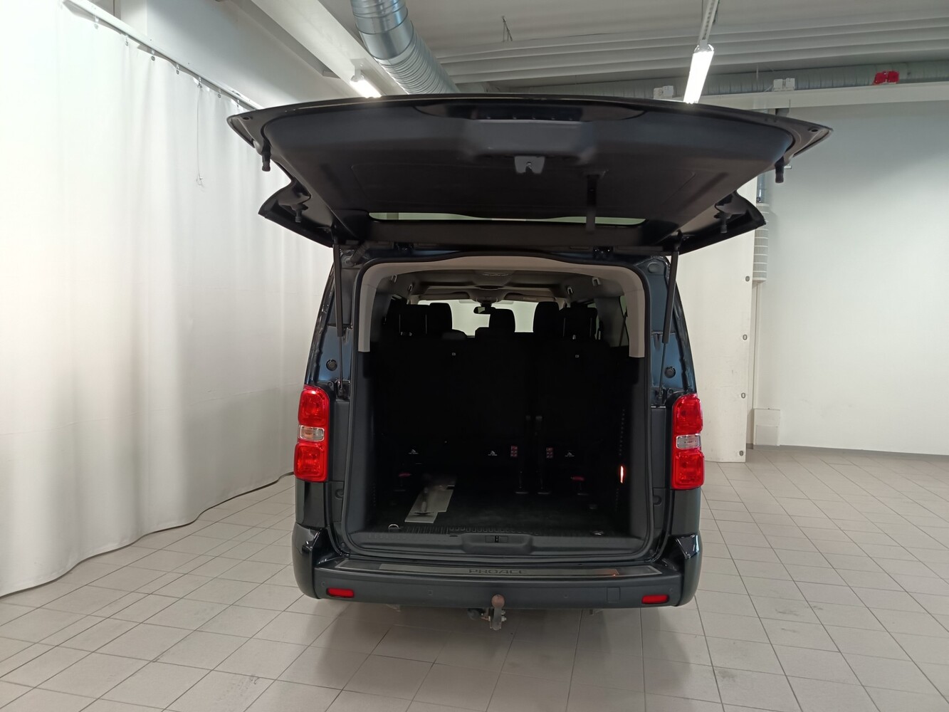 Toyota Proace Verso vaihtoauto