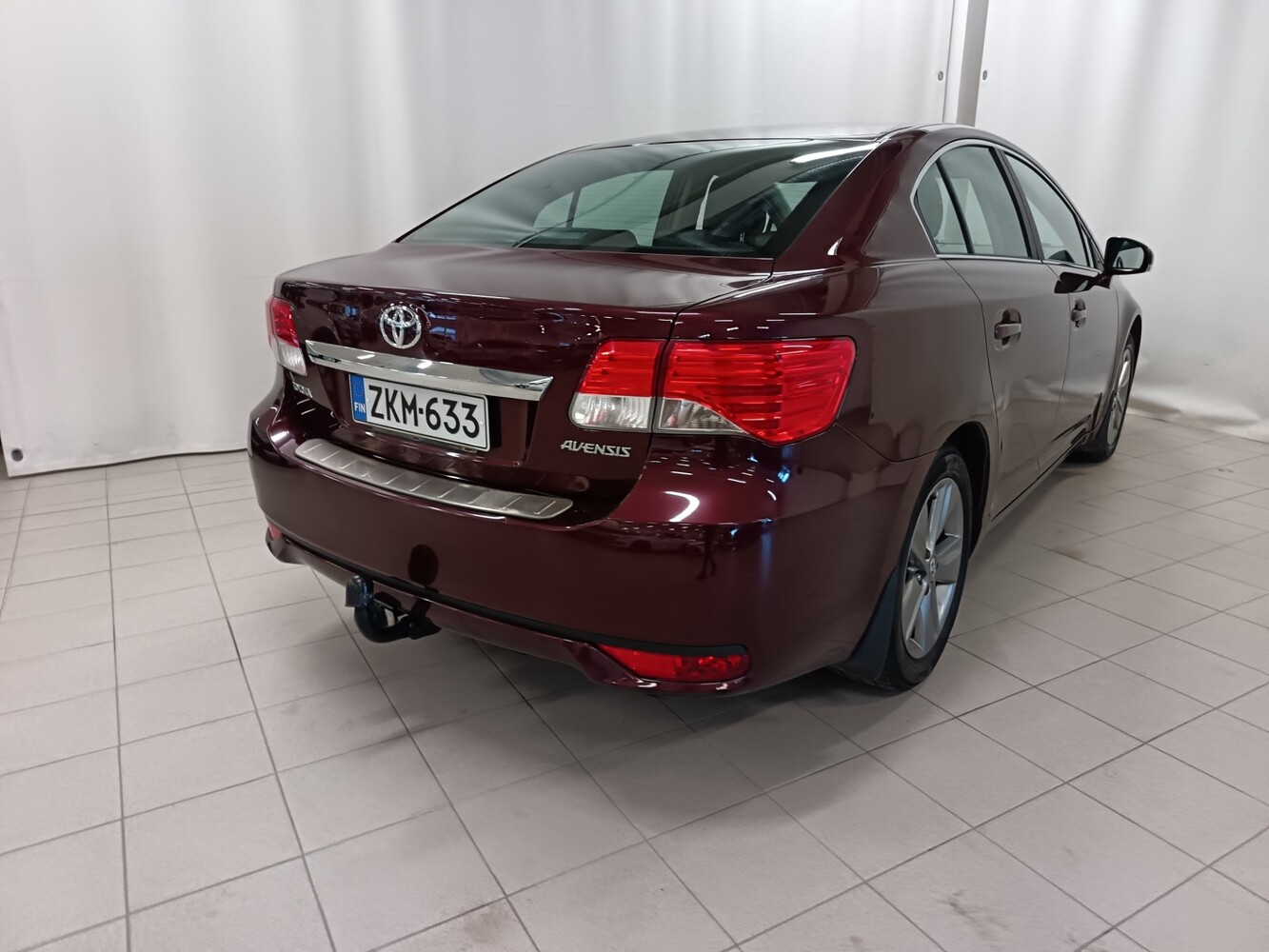 Toyota Avensis vaihtoauto