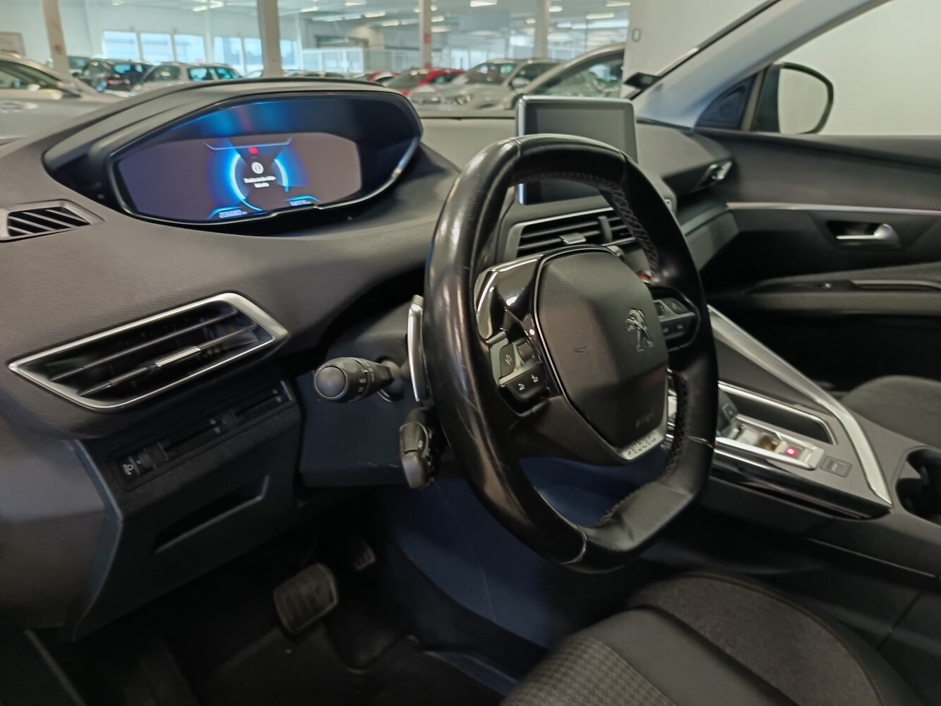 Peugeot 5008 vaihtoauto