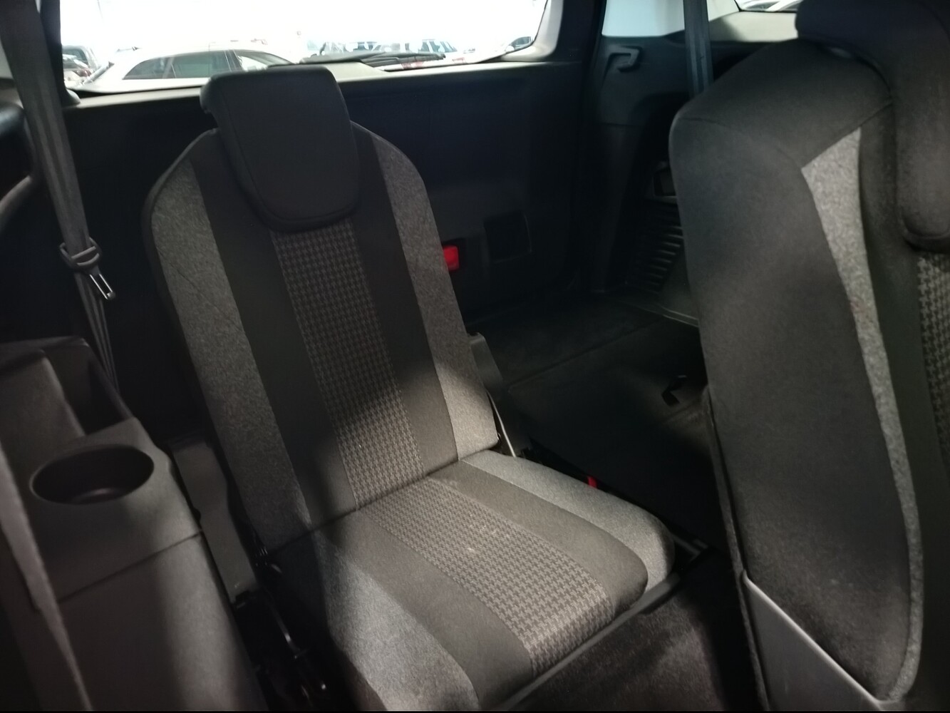 Peugeot 5008 vaihtoauto