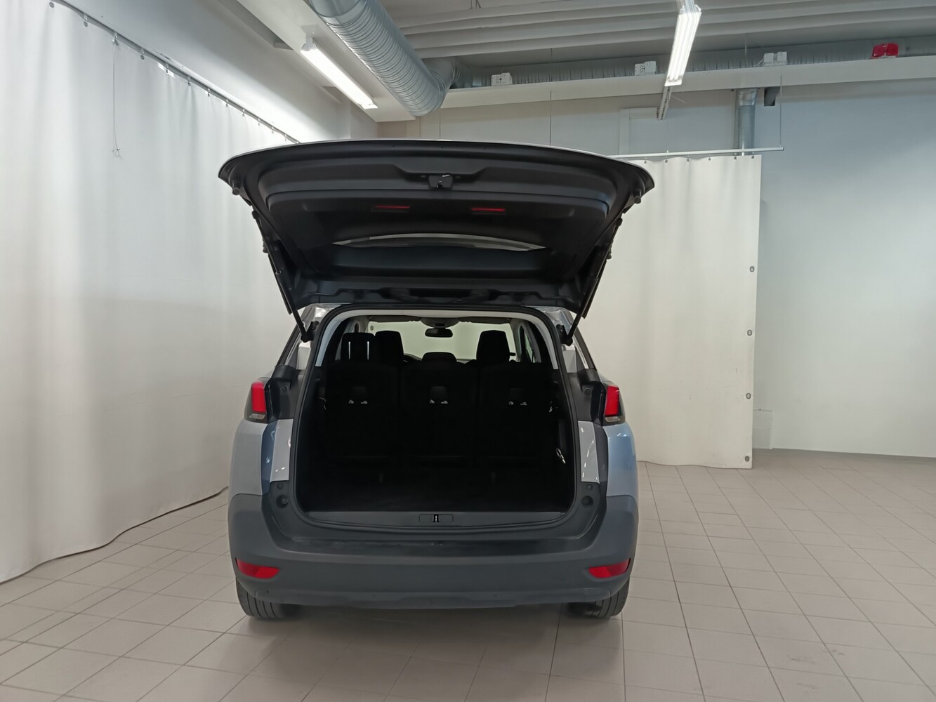 Peugeot 5008 vaihtoauto
