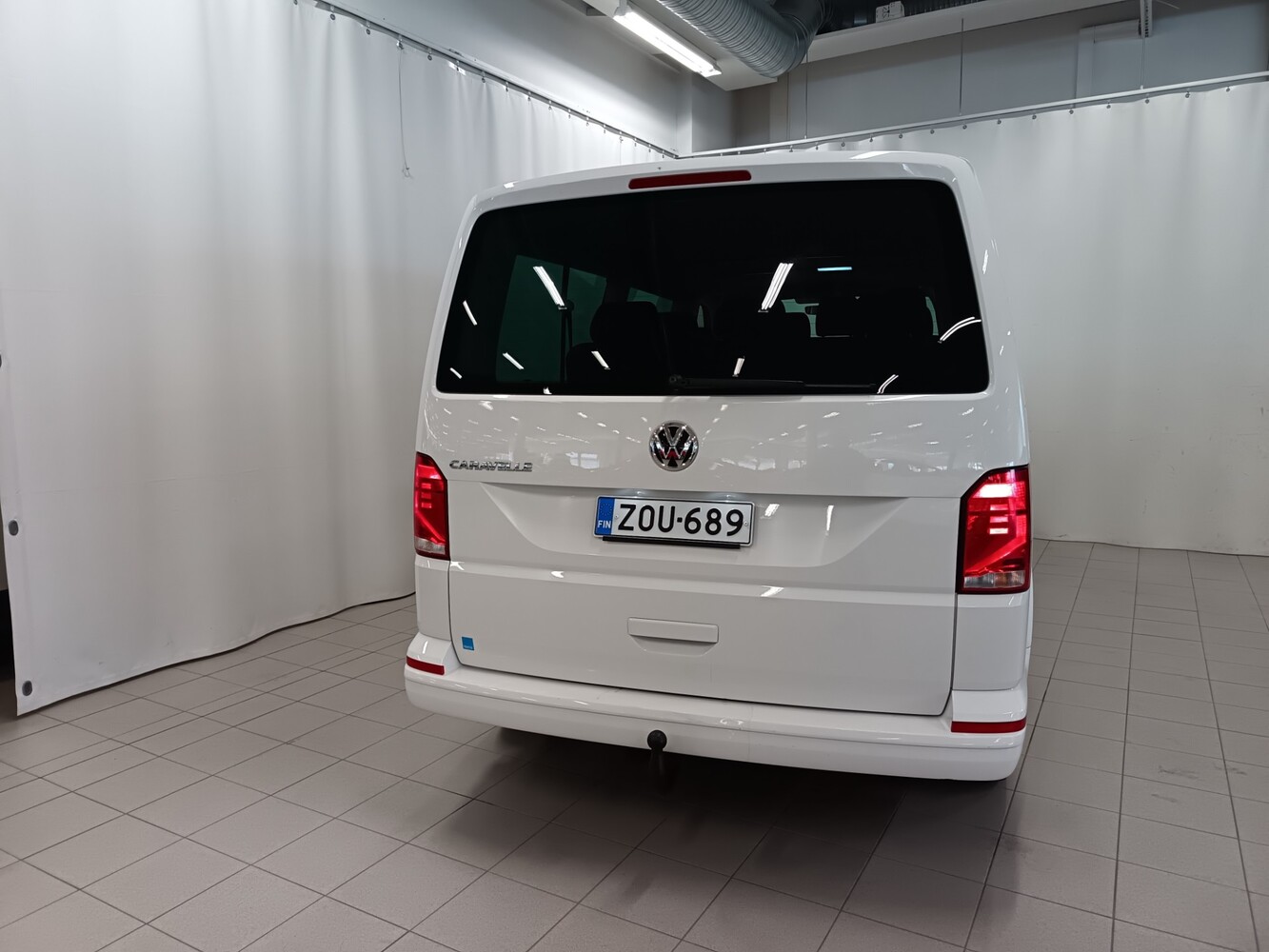 Volkswagen Caravelle vaihtoauto