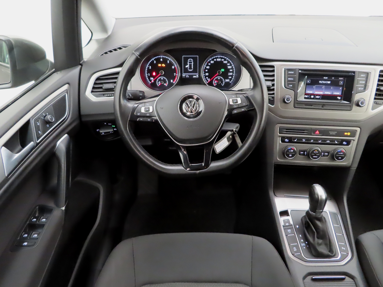 Volkswagen Golf Sportsvan vaihtoauto