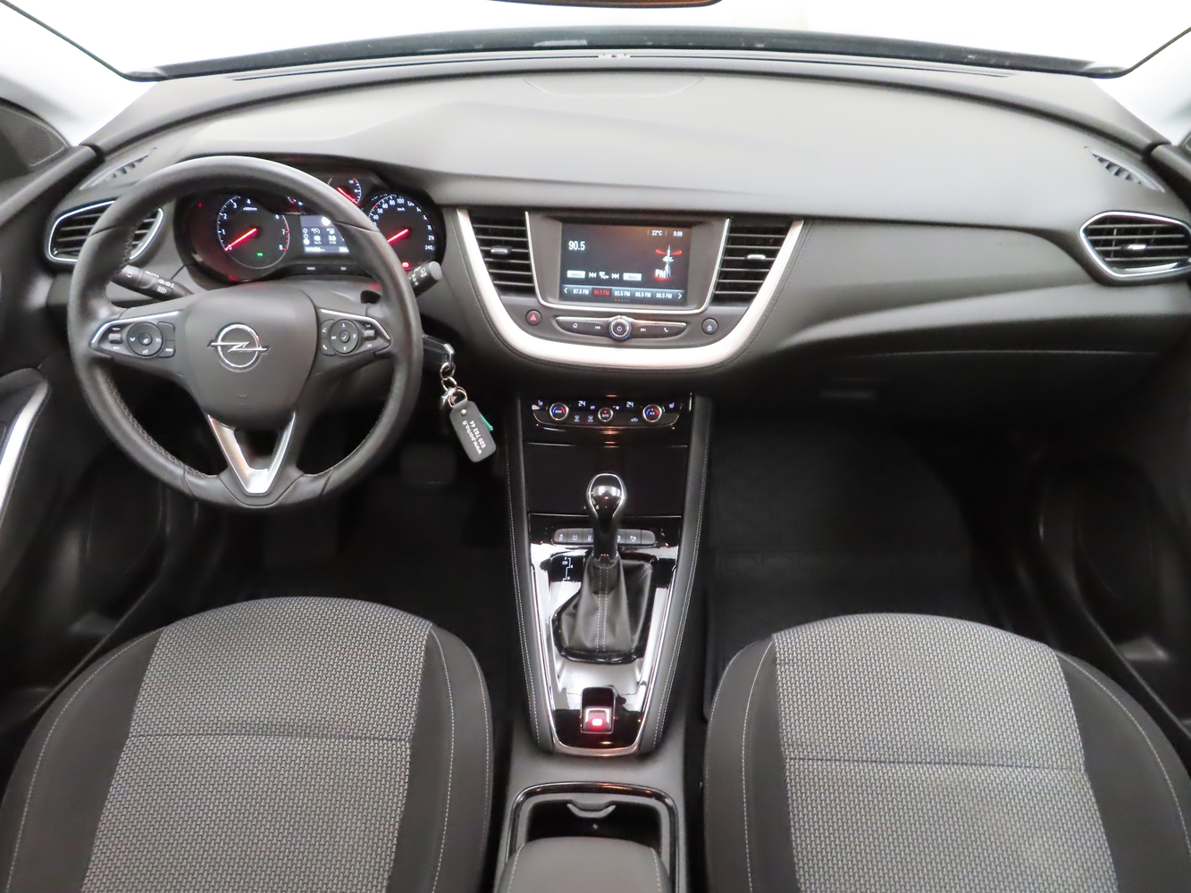 Opel Grandland X vaihtoauto
