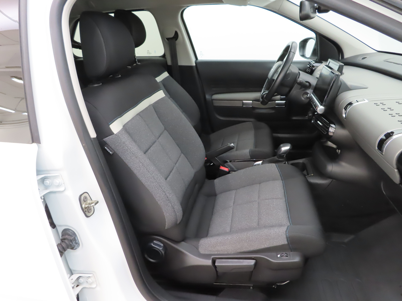 Citroën C4 Cactus vaihtoauto