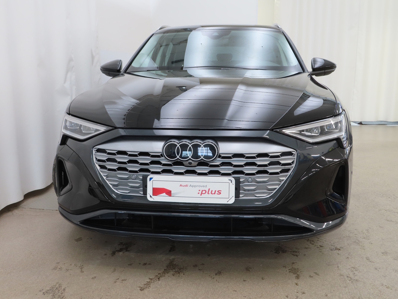 Audi Q8 e-tron vaihtoauto