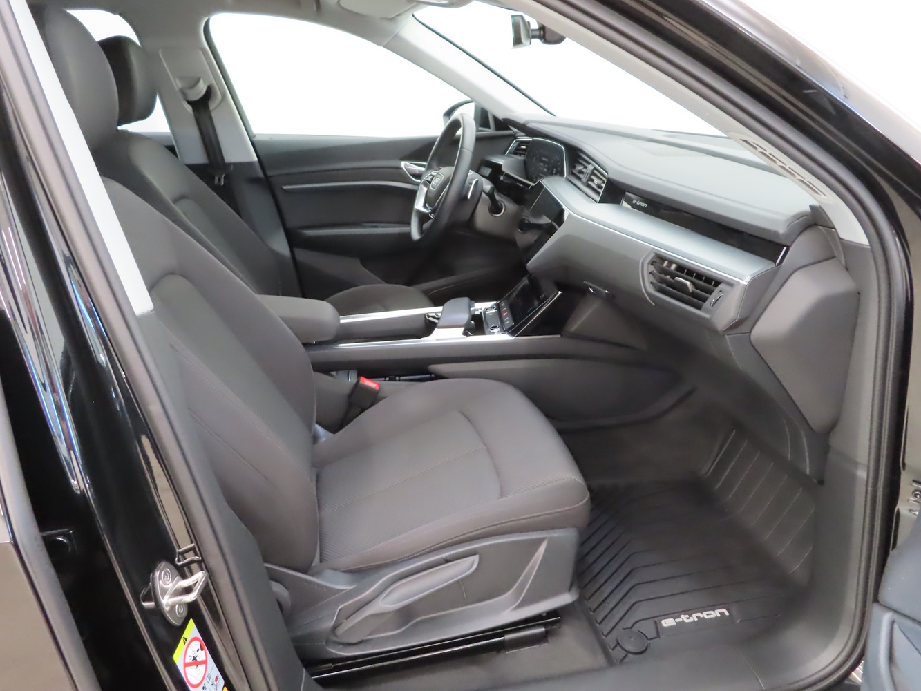 Audi Q8 e-tron vaihtoauto