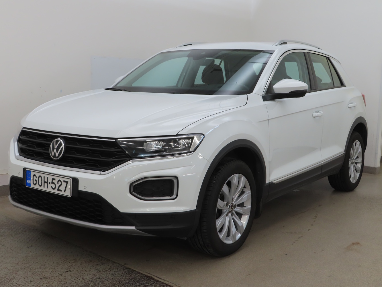 Volkswagen T-Roc vaihtoauto