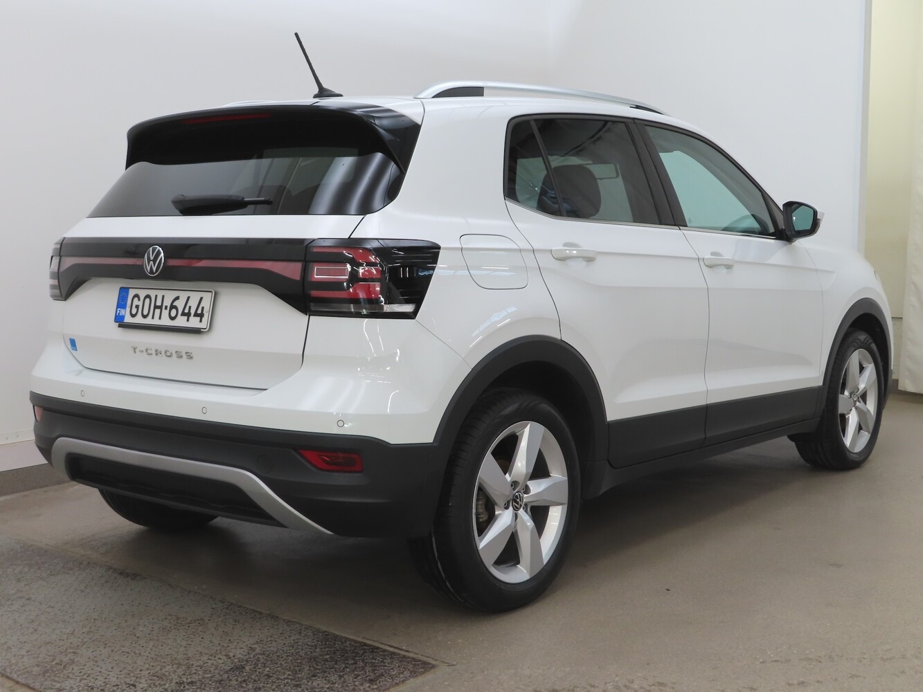 Volkswagen T-Cross vaihtoauto