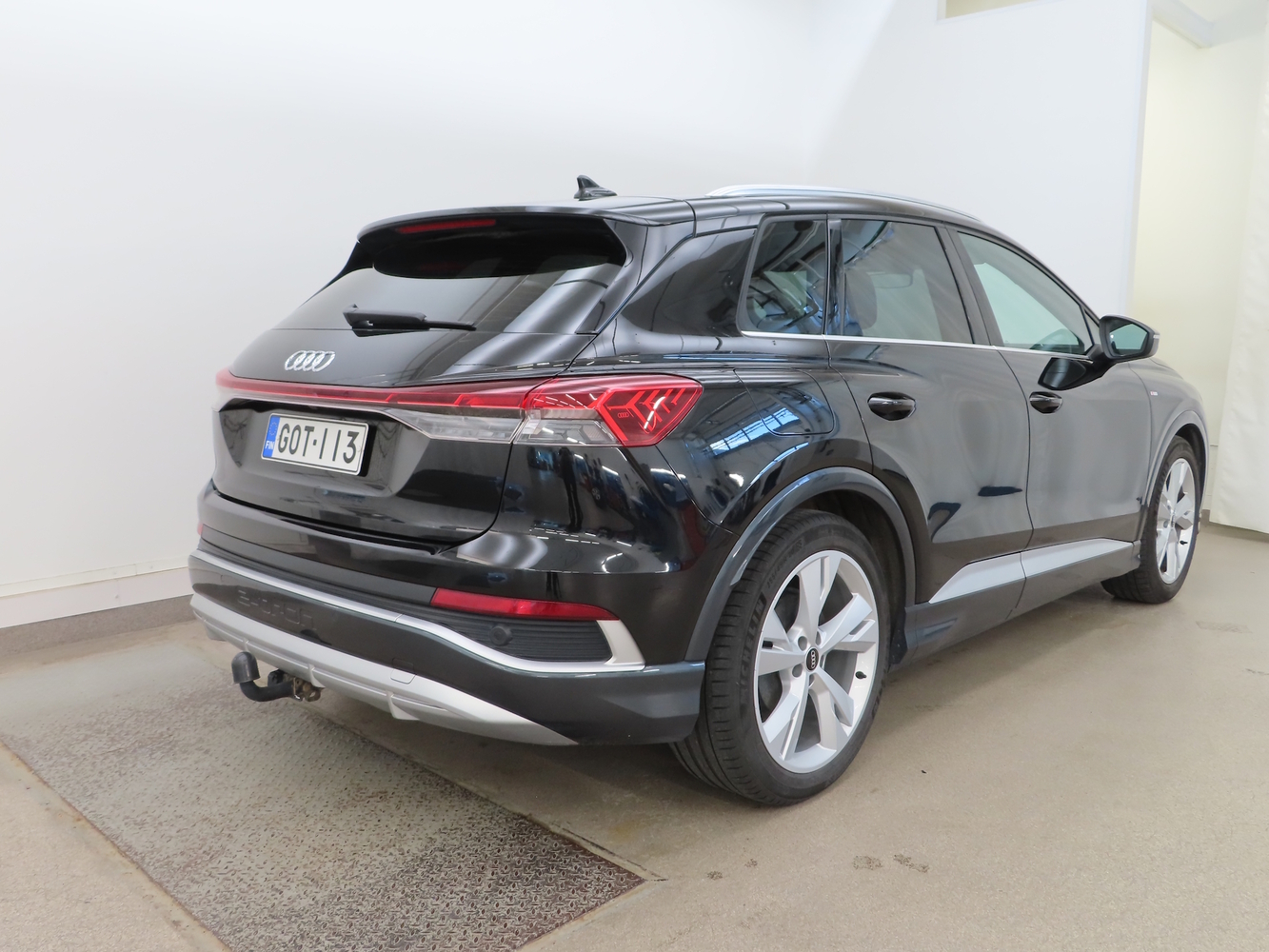 Audi Q4 e-tron vaihtoauto