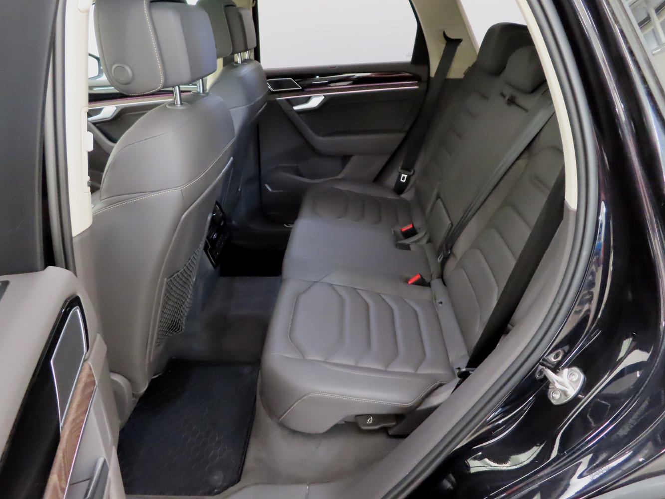 Volkswagen Touareg vaihtoauto