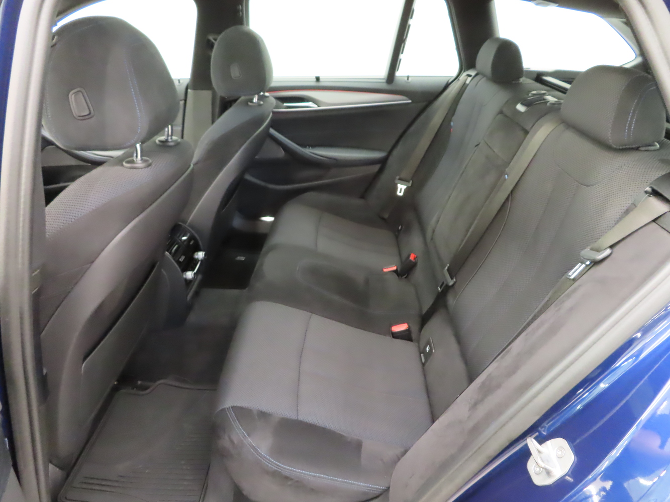 BMW M5 vaihtoauto