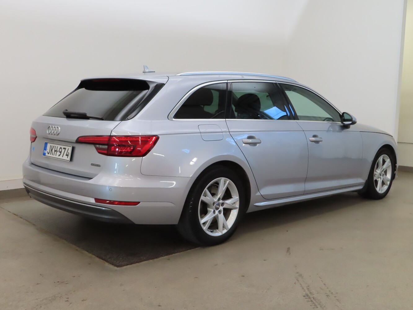 Audi A4 vaihtoauto