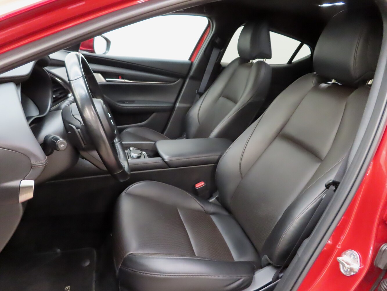 Mazda 3 vaihtoauto