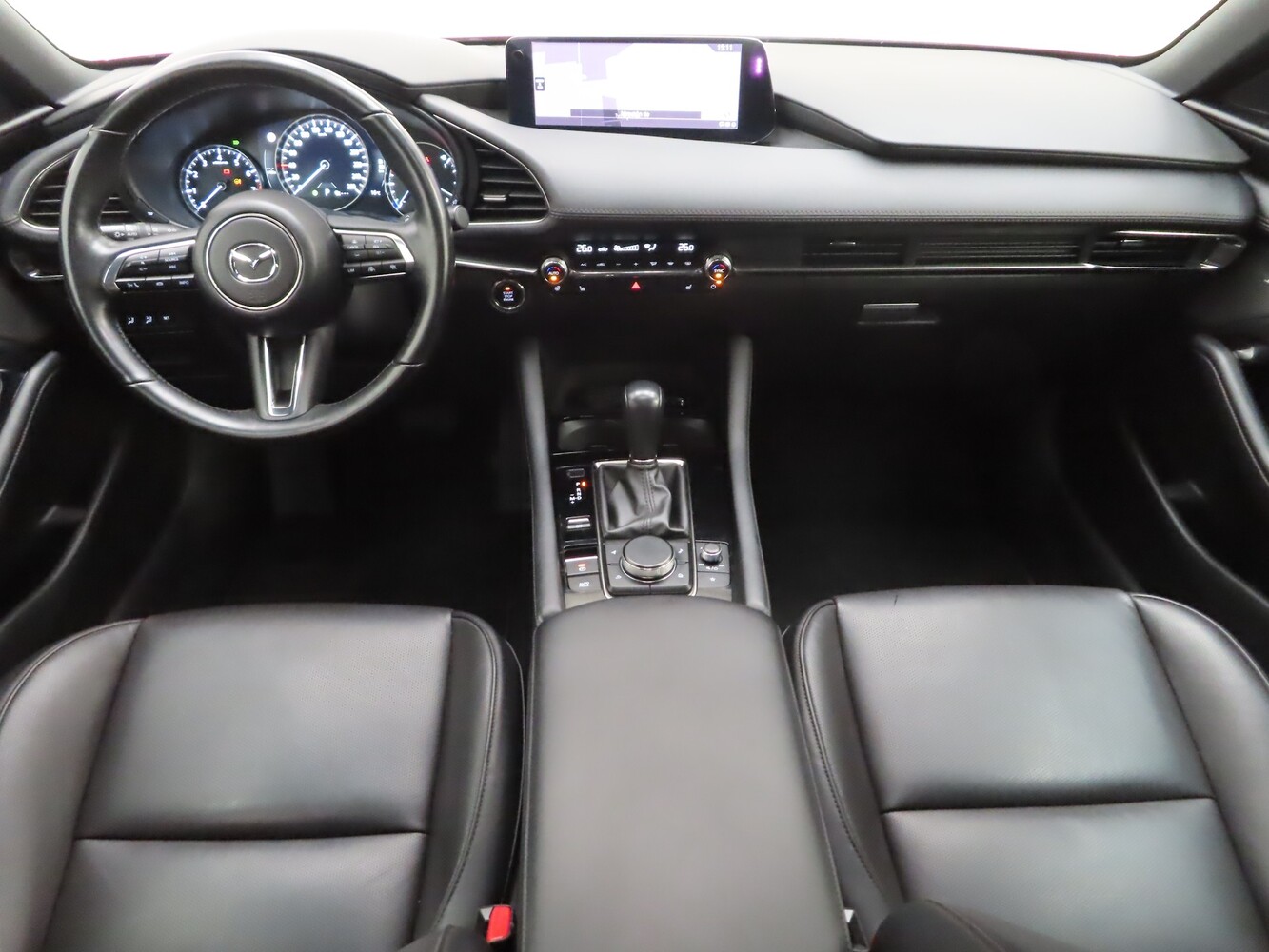 Mazda 3 vaihtoauto