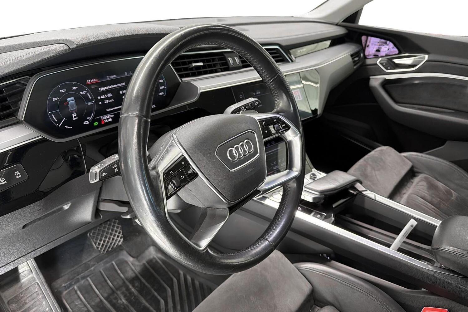 Audi e-tron vaihtoauto