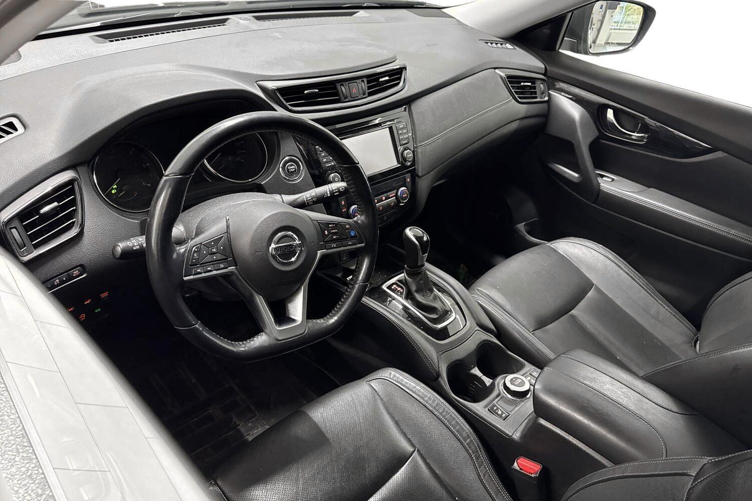 Nissan X-Trail vaihtoauto