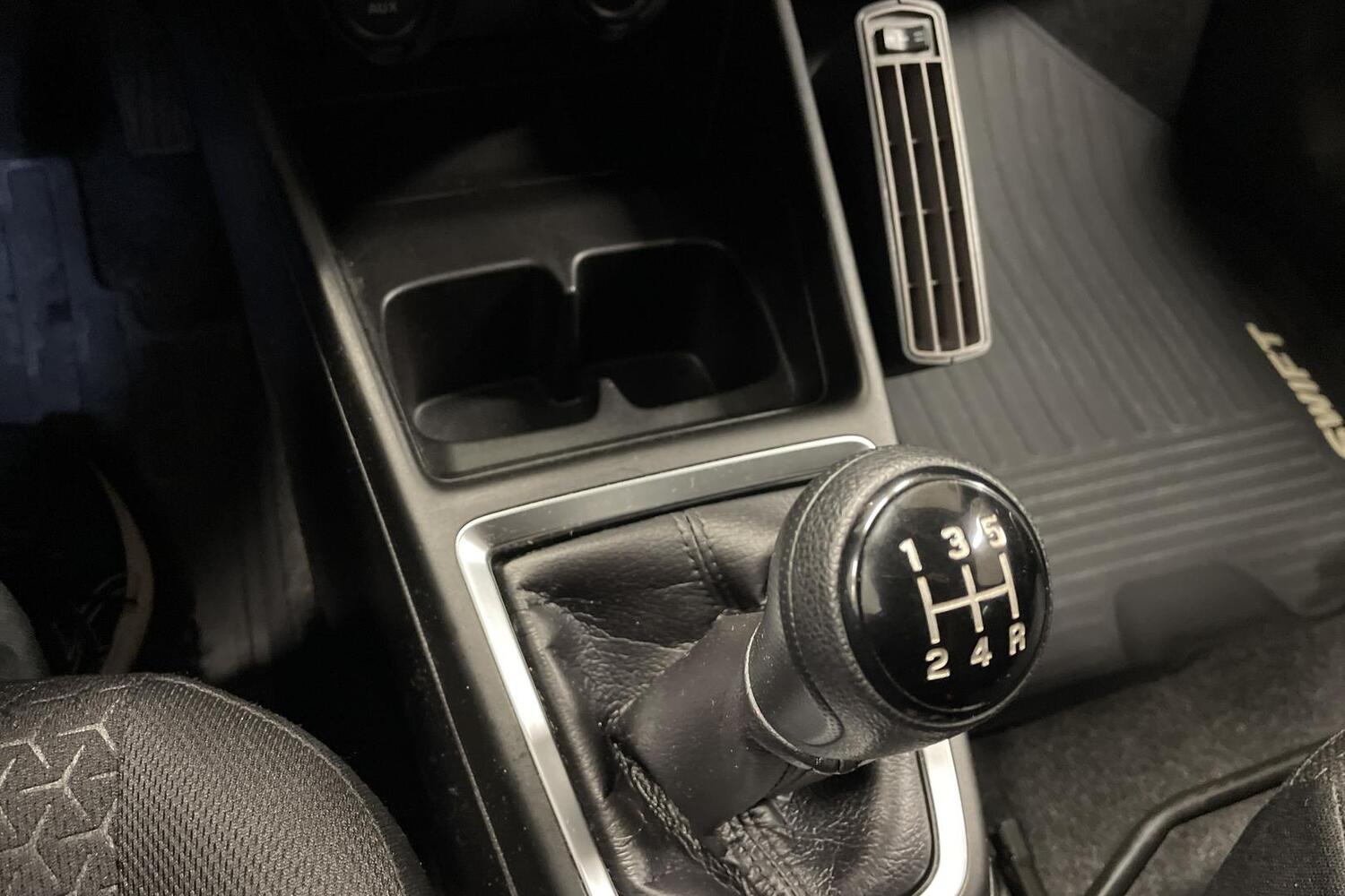 Suzuki Swift vaihtoauto