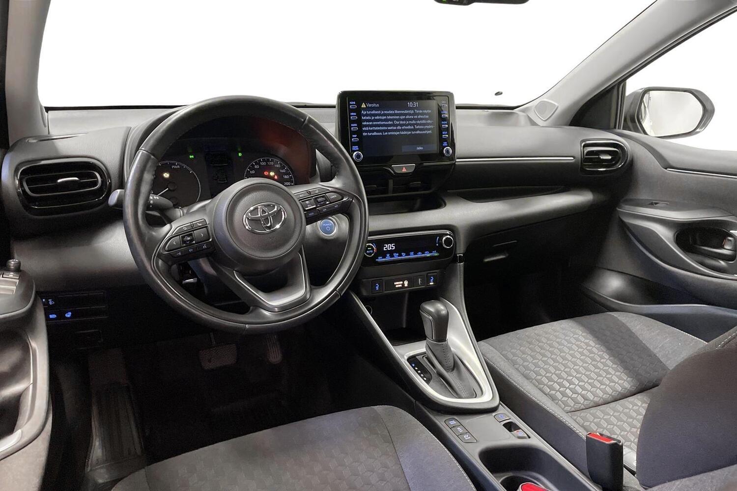 Toyota Yaris vaihtoauto
