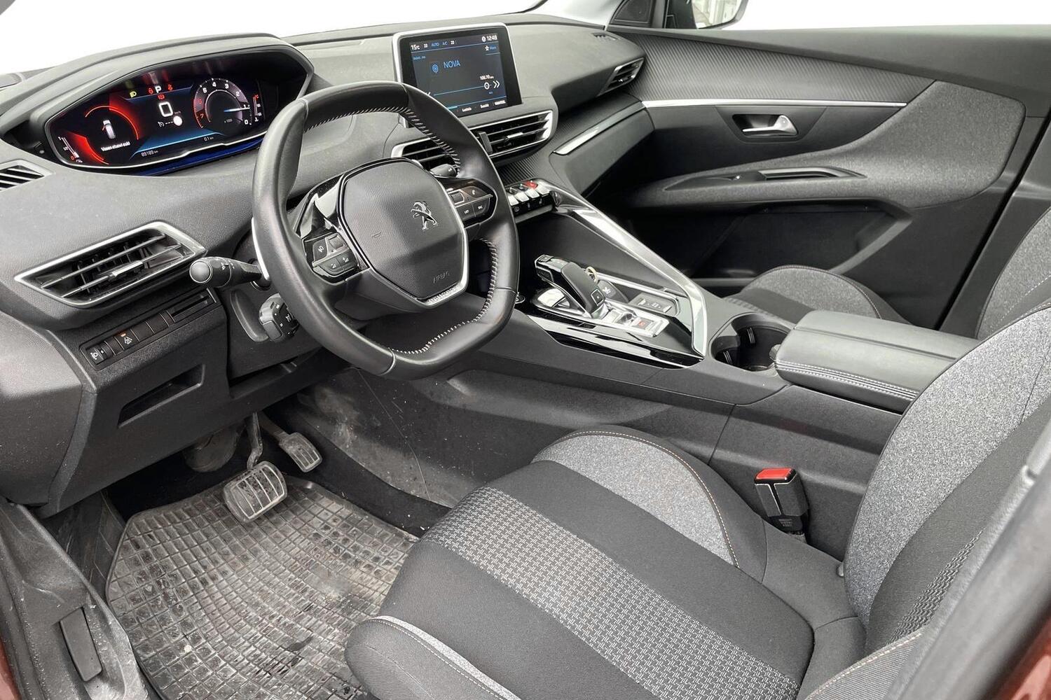 Peugeot 5008 vaihtoauto