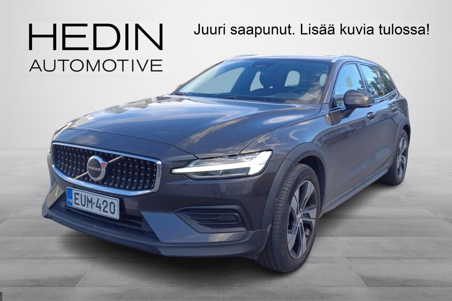 Volvo V60 Cross Country vaihtoauto