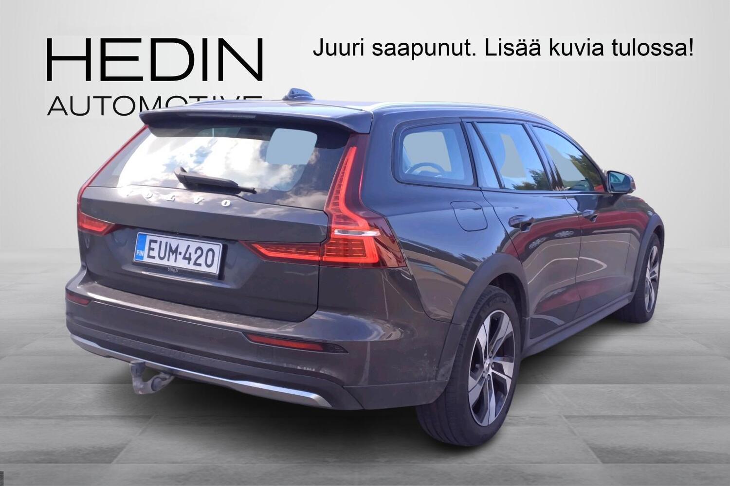 Volvo V60 Cross Country vaihtoauto