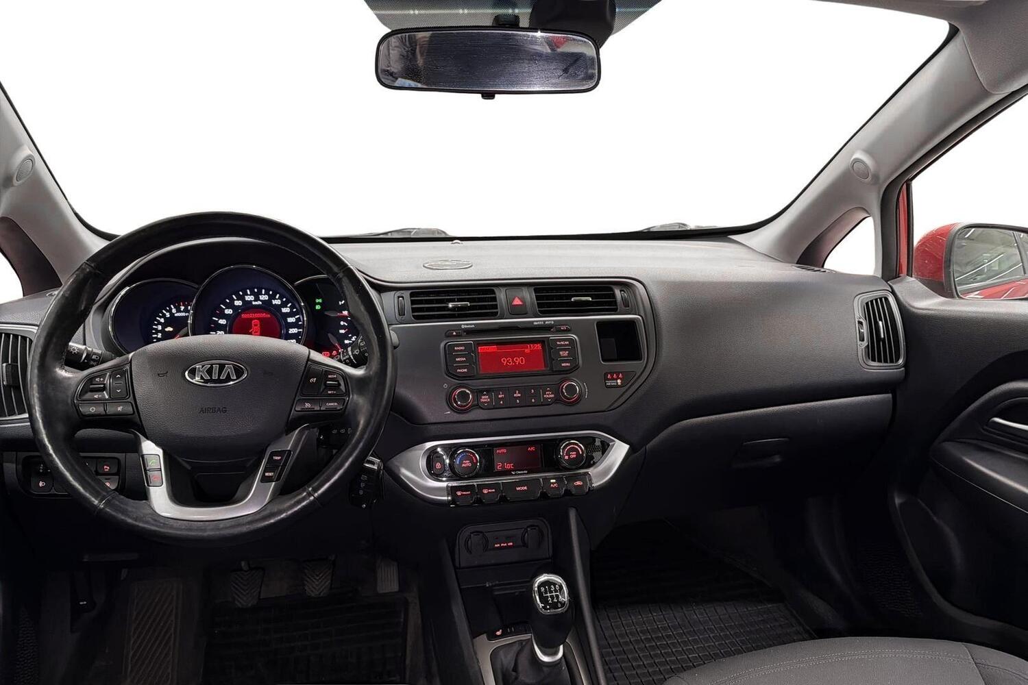 Kia Rio vaihtoauto