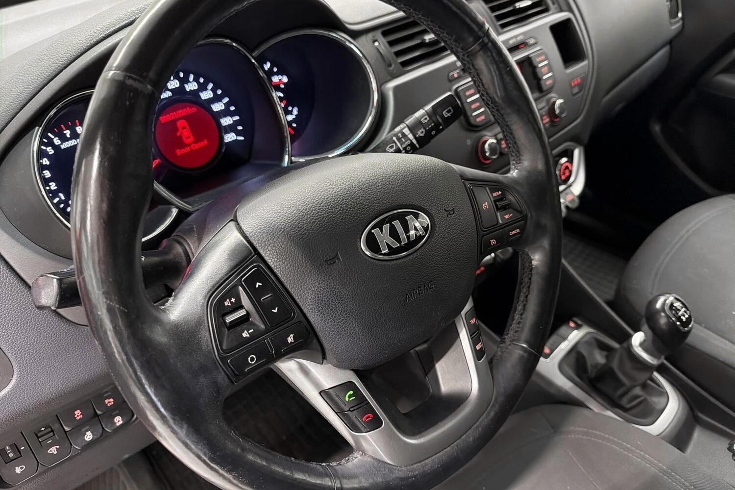 Kia Rio vaihtoauto
