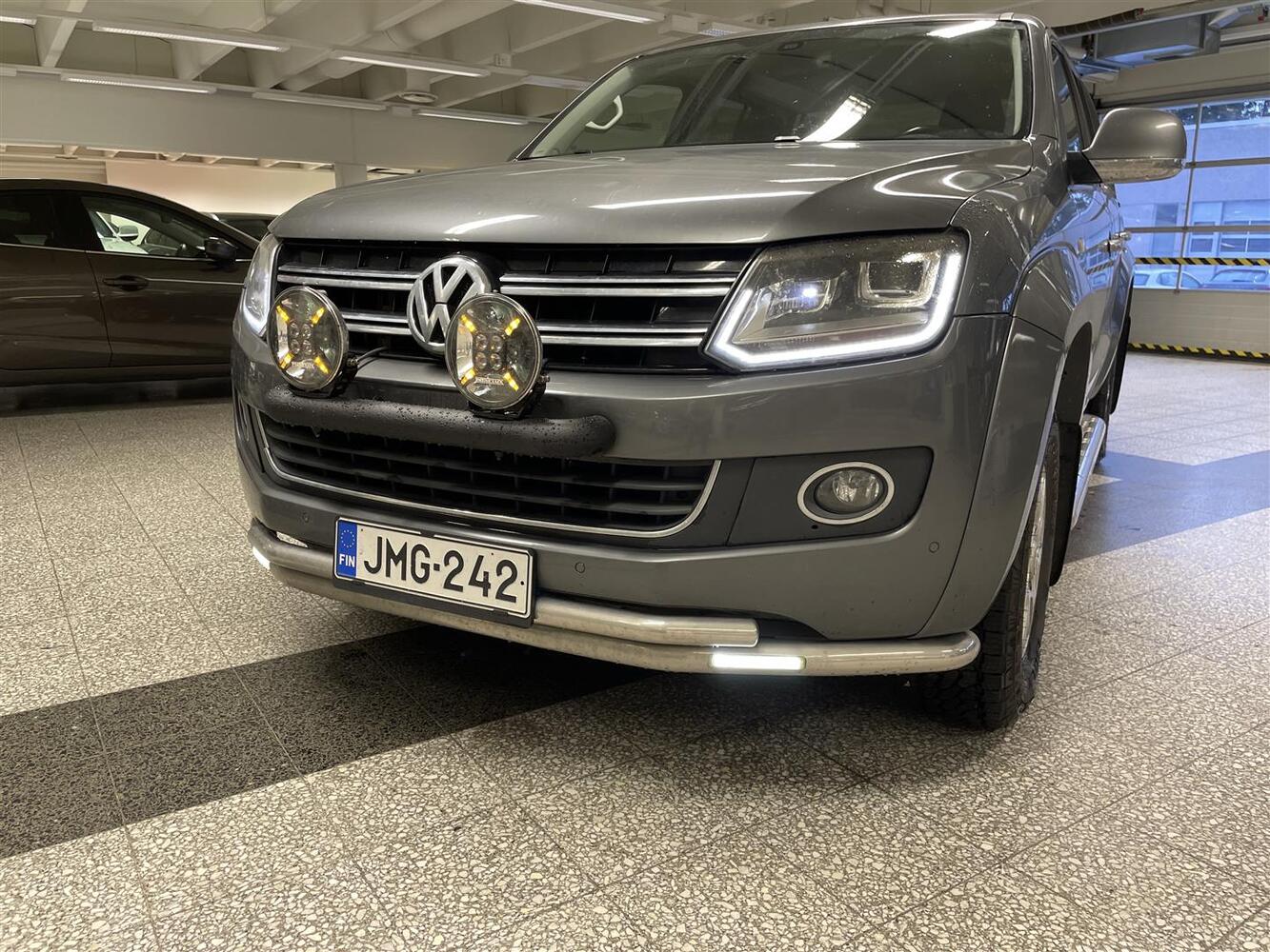 Volkswagen Amarok vaihtoauto