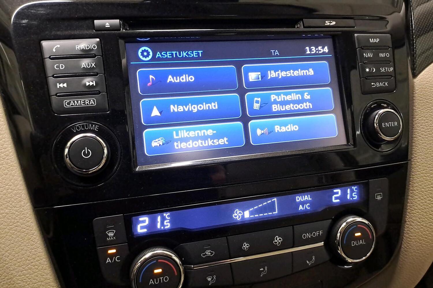 Nissan X-Trail vaihtoauto