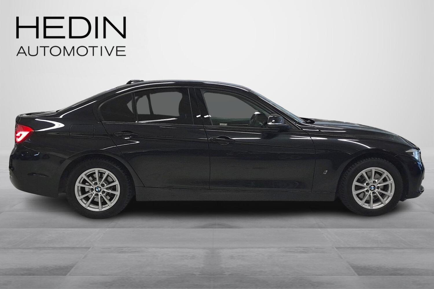 BMW 330 vaihtoauto