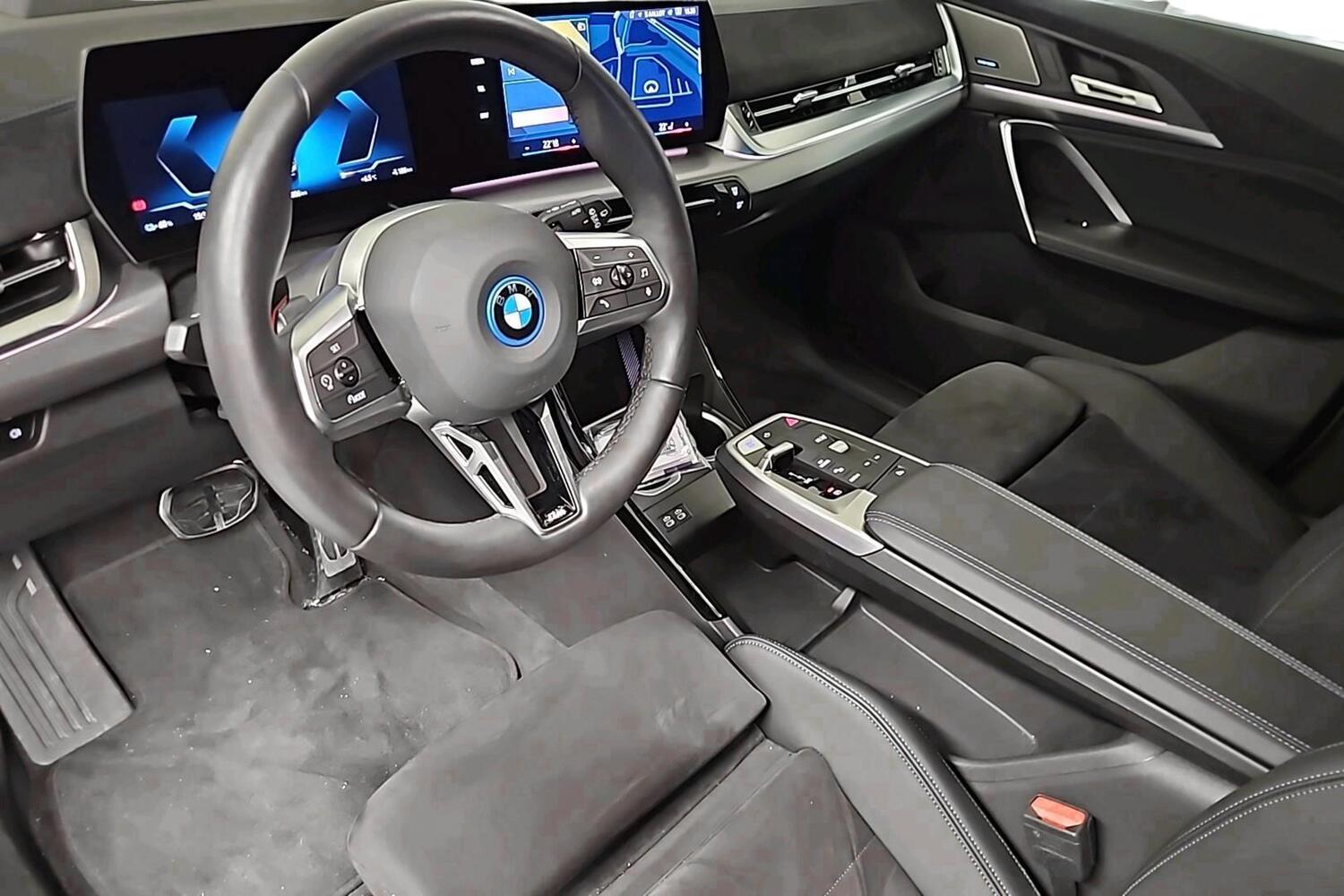 BMW iX1 vaihtoauto