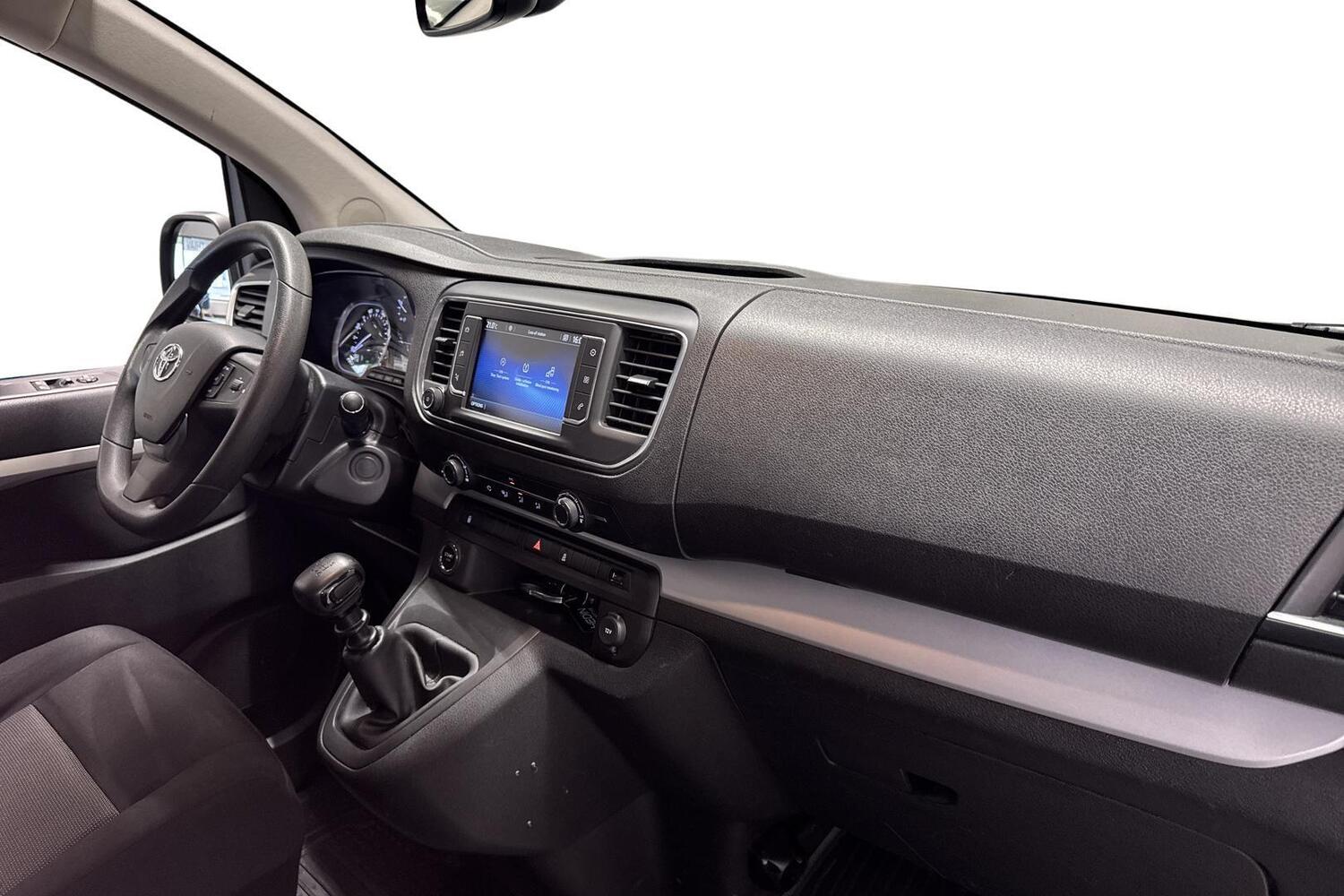 Toyota Proace Verso vaihtoauto