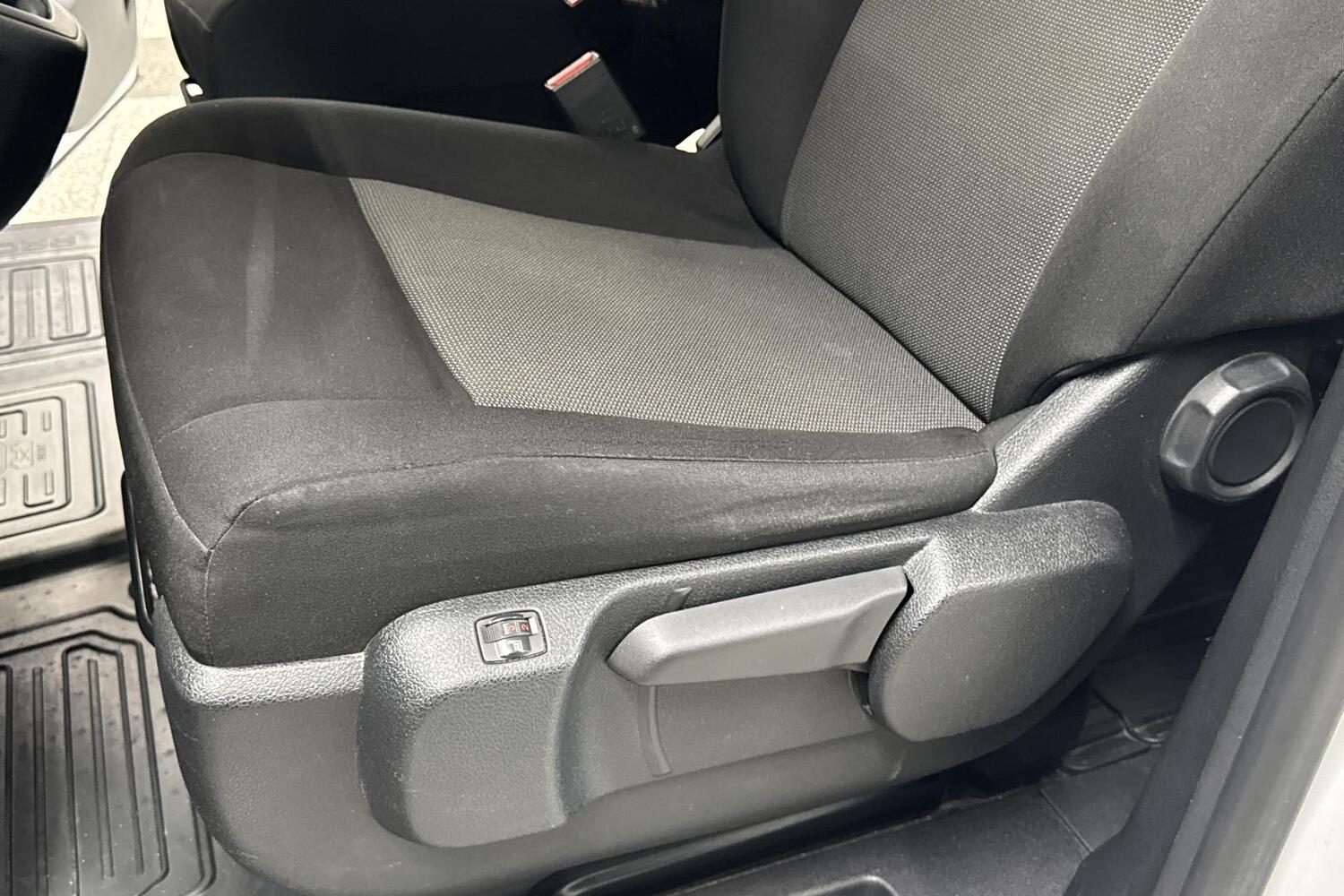 Toyota Proace Verso vaihtoauto