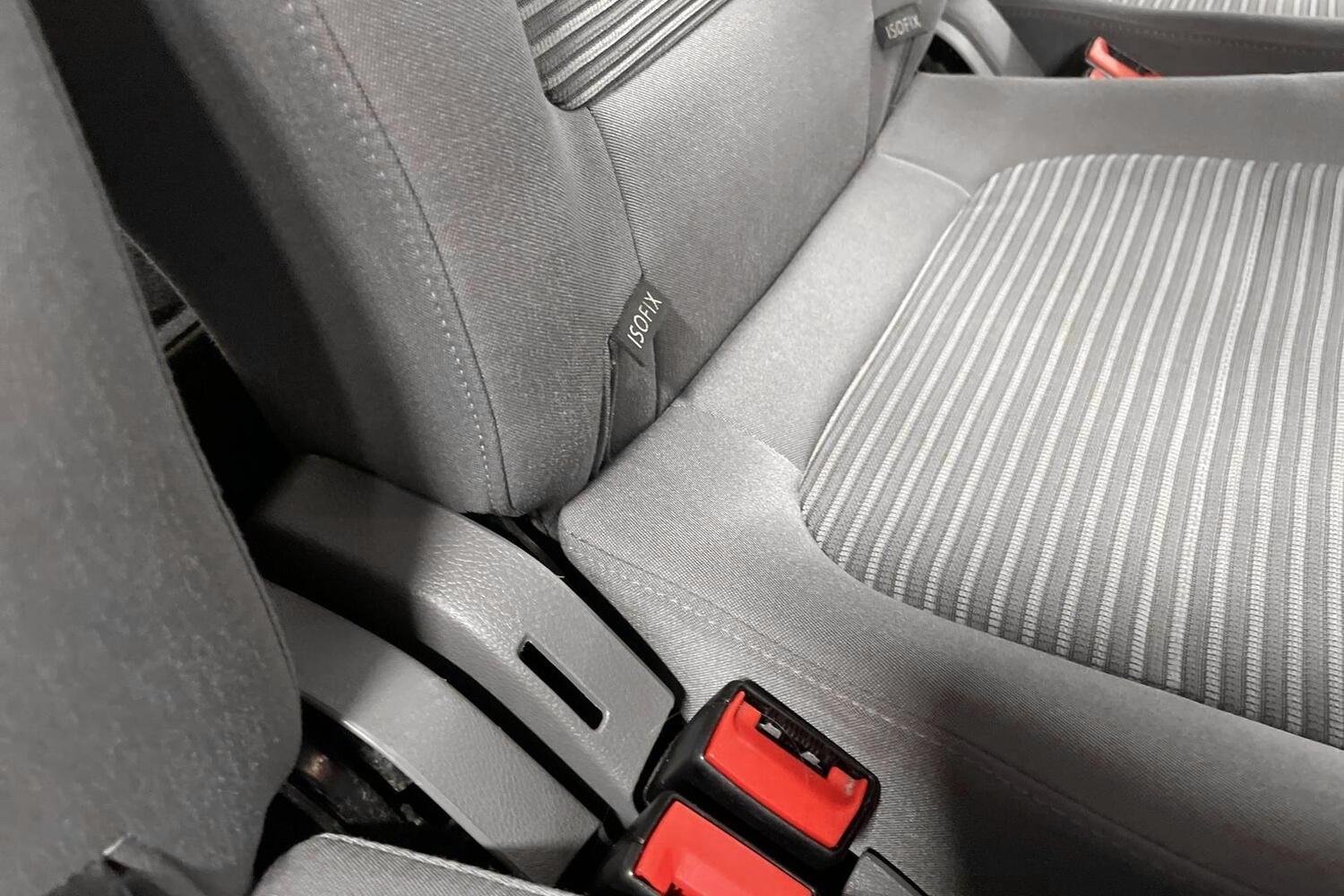 SEAT Alhambra vaihtoauto