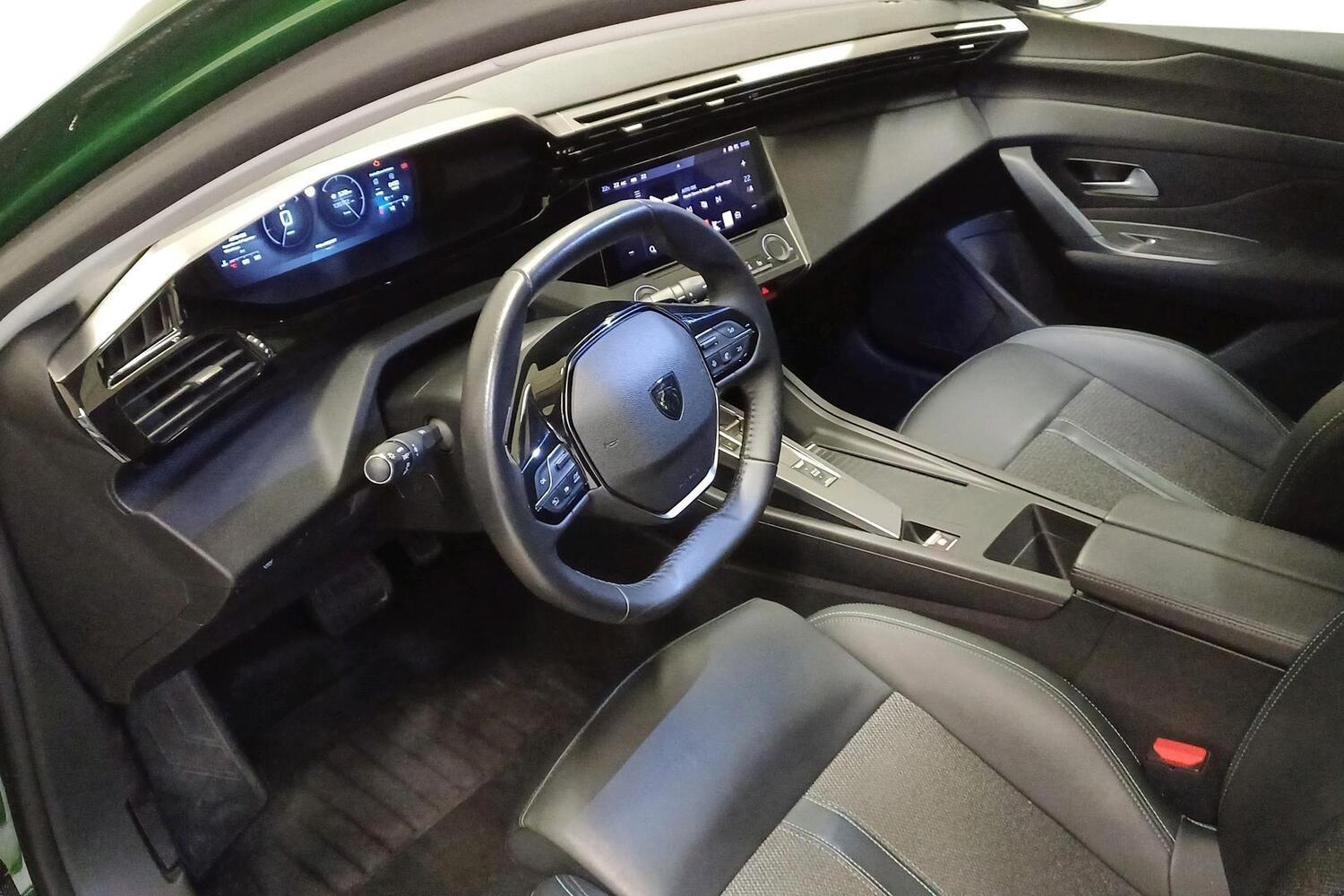 Peugeot 308 vaihtoauto