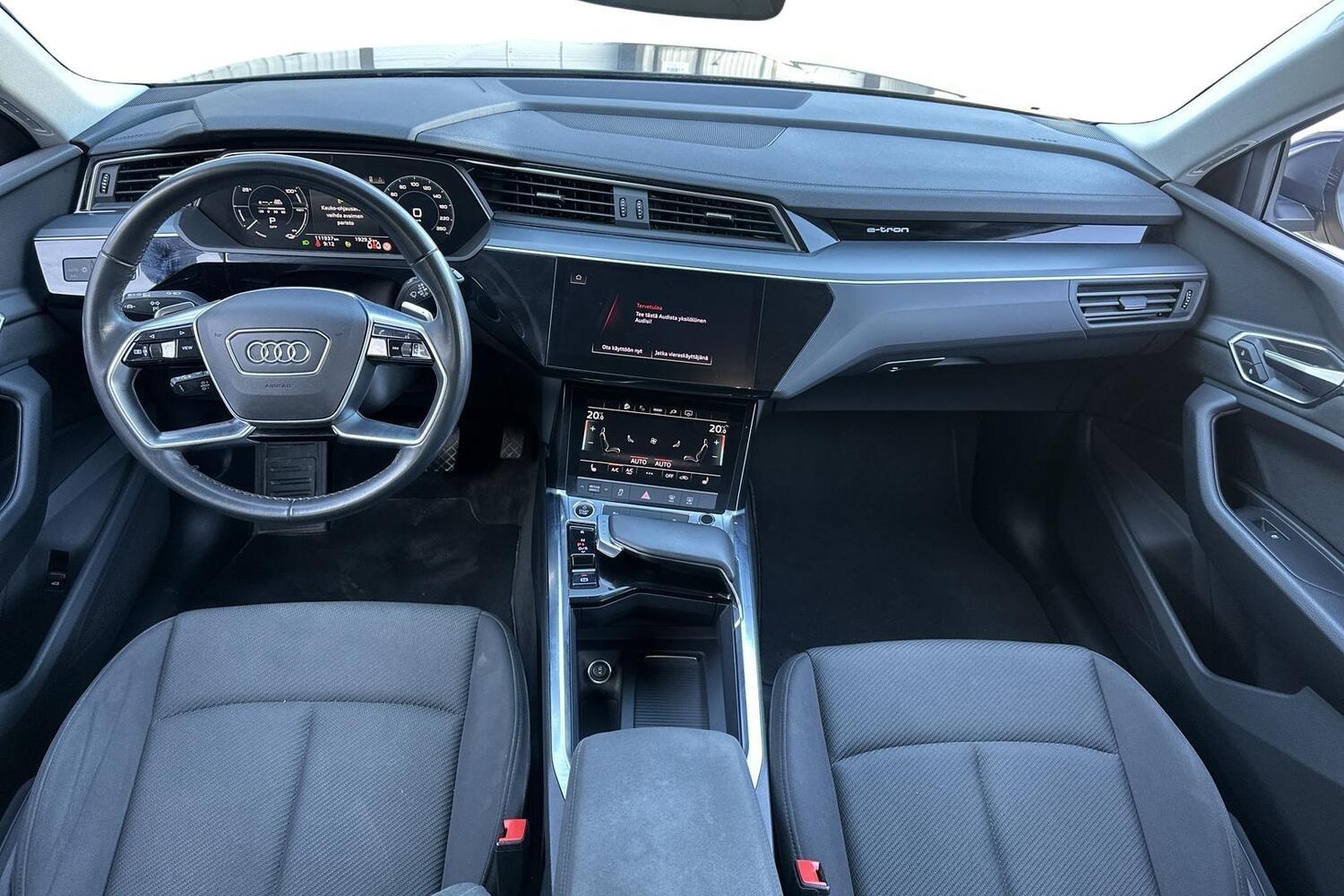Audi Q8 e-tron vaihtoauto
