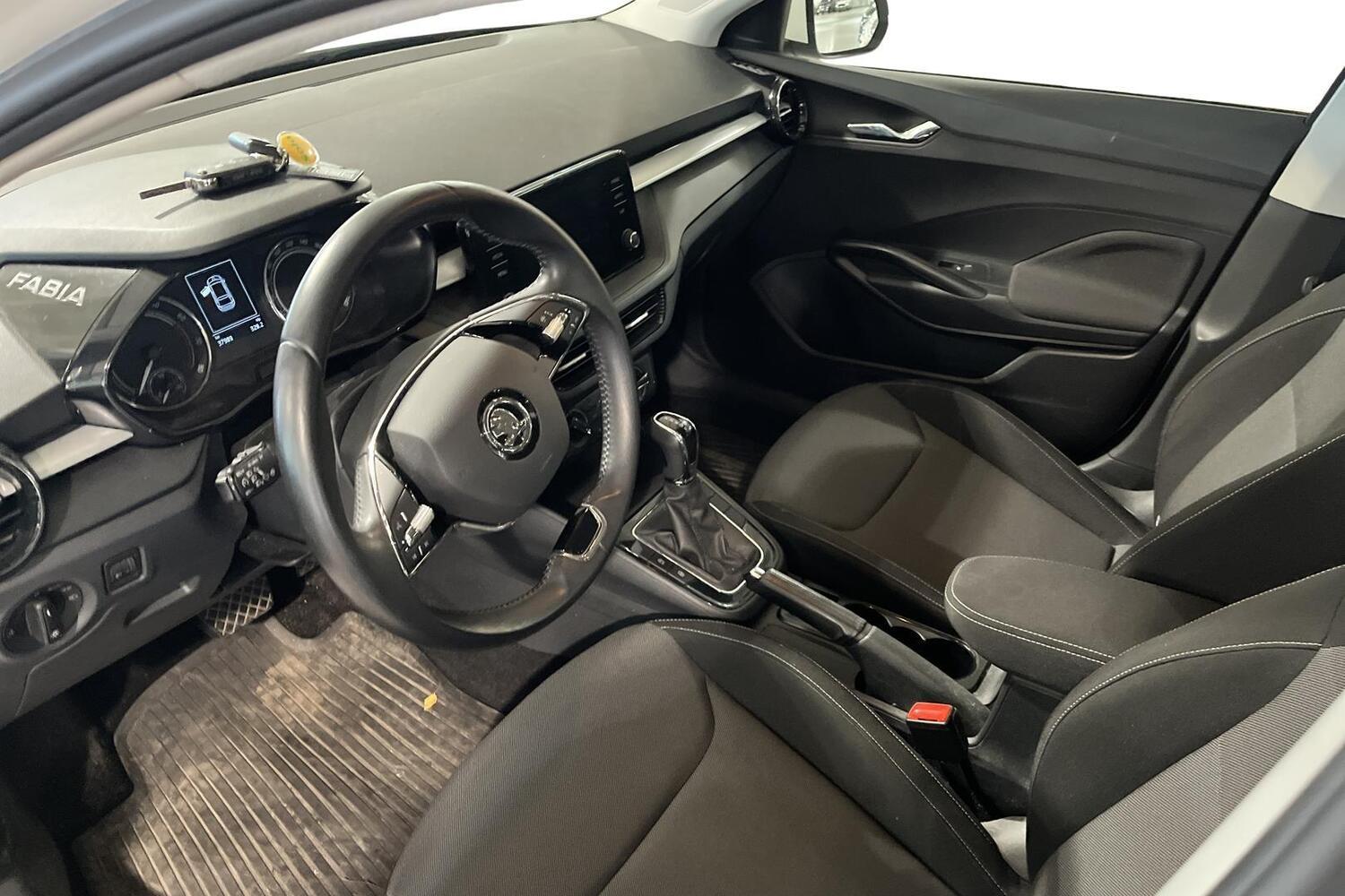 Skoda Fabia vaihtoauto