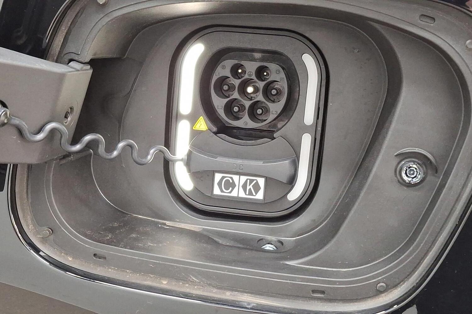 MG MGS5 EV vaihtoauto
