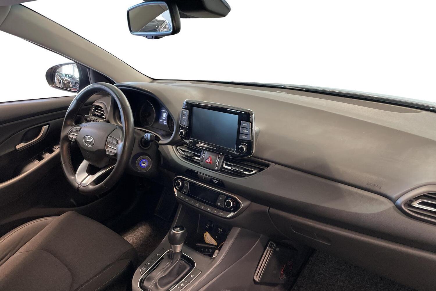 Hyundai i30 5d vaihtoauto