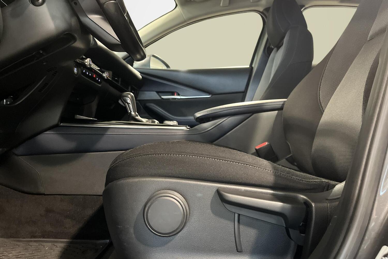 Mazda CX-30 vaihtoauto