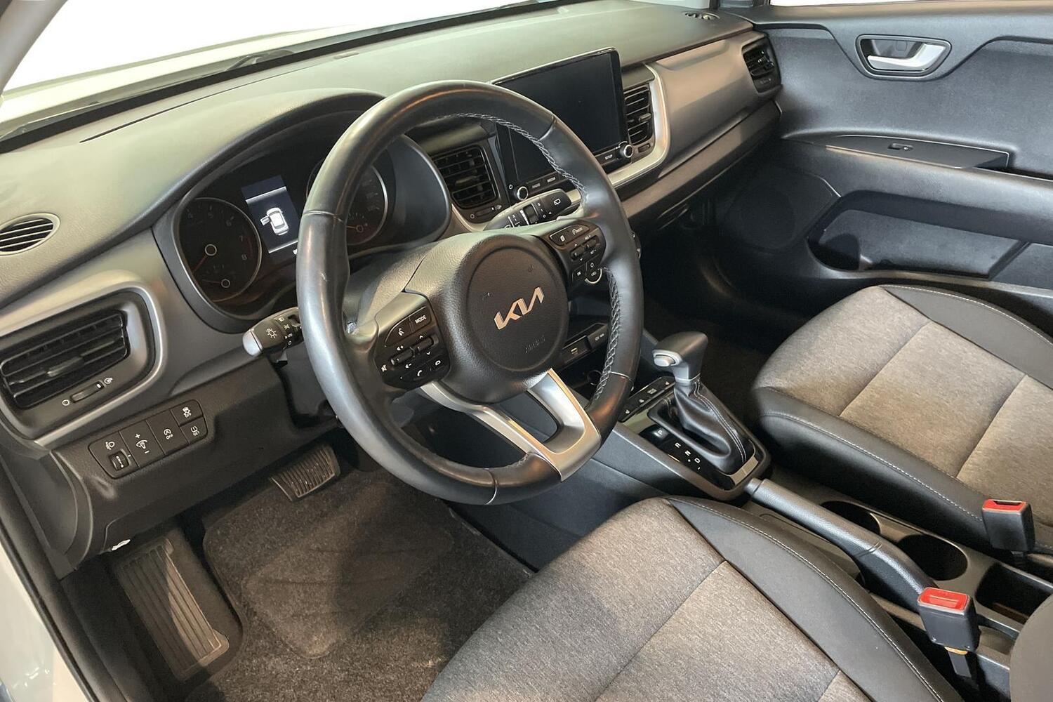 Kia Stonic vaihtoauto