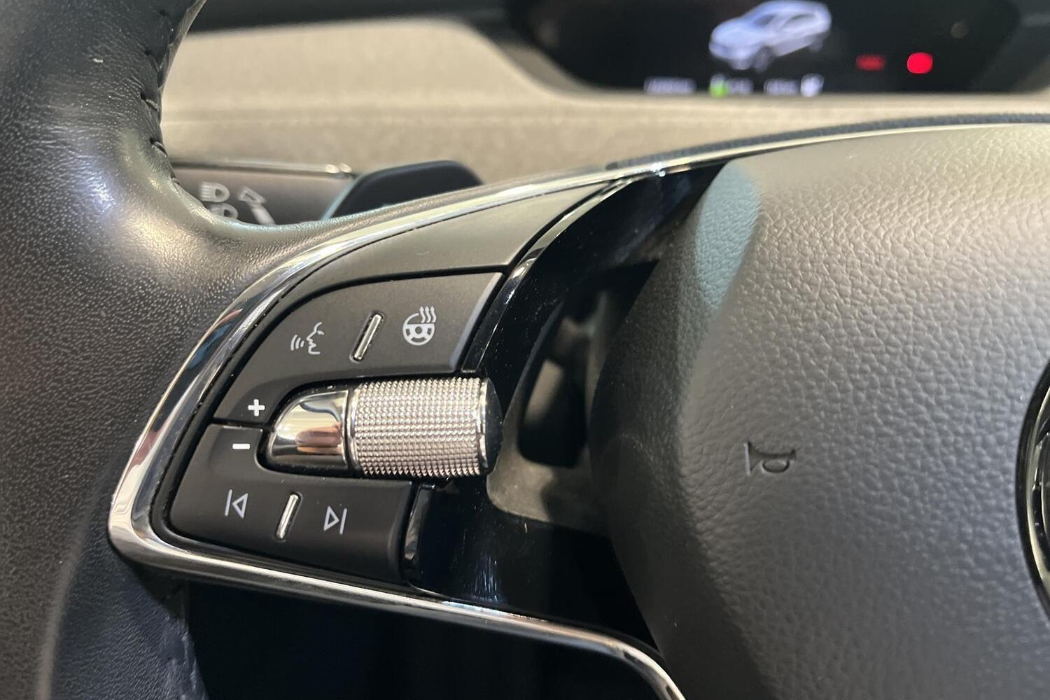 Skoda Enyaq vaihtoauto