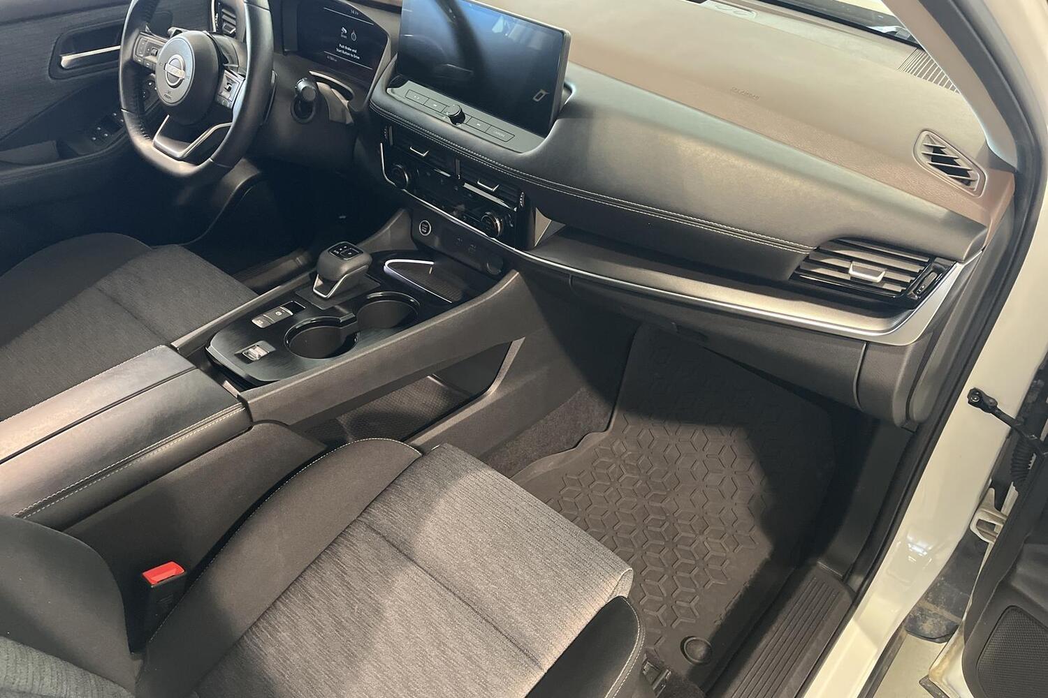 Nissan X-Trail vaihtoauto