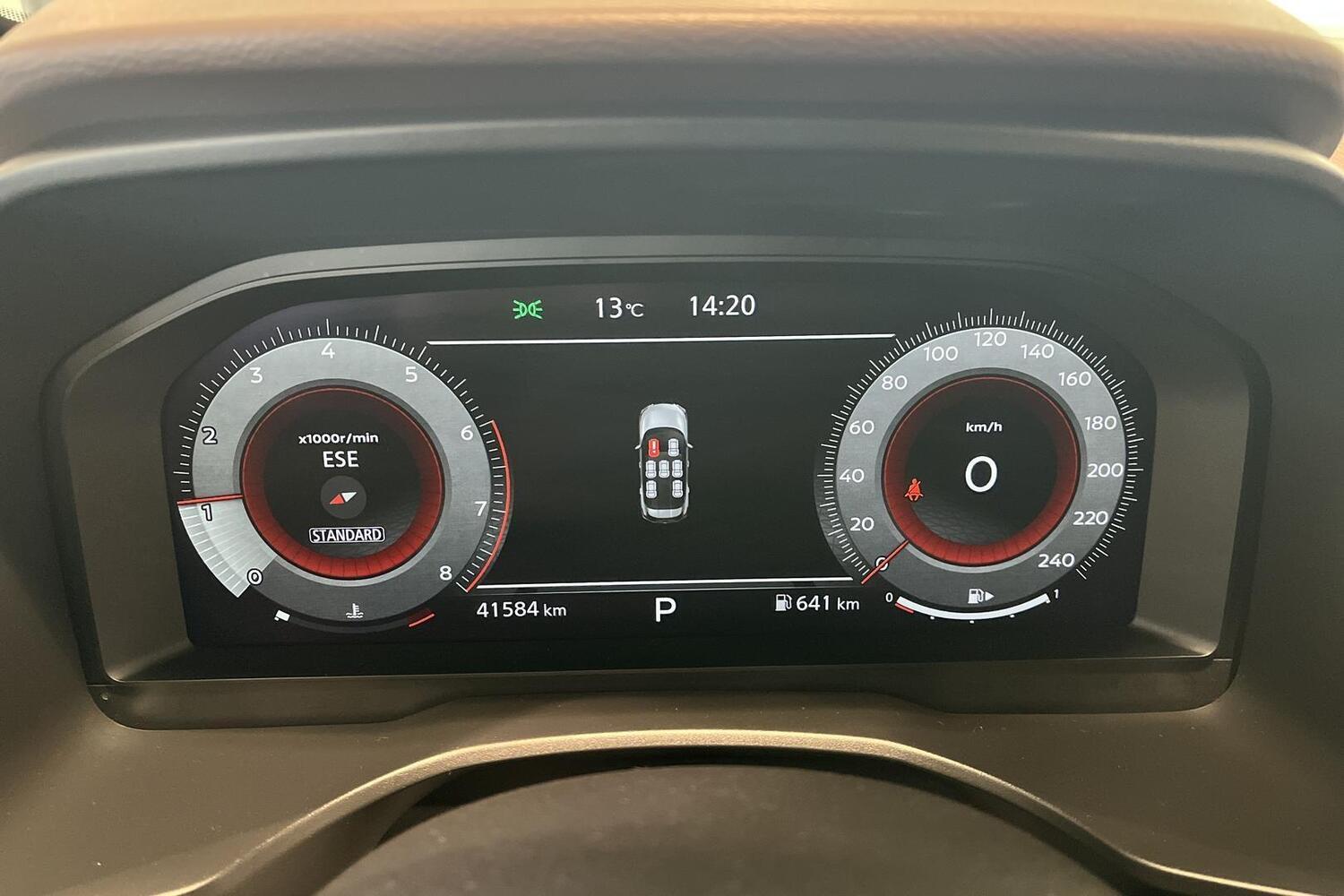 Nissan X-Trail vaihtoauto